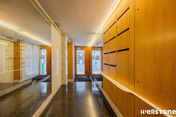 Bureaux à louer à PARIS 75008
