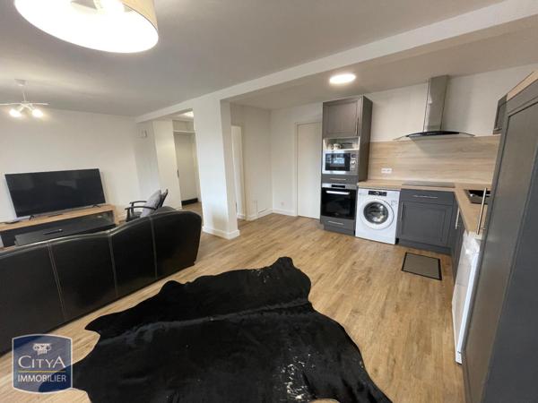 Appartement à louer 2 pièces 55.42m² Le Mans (72000)