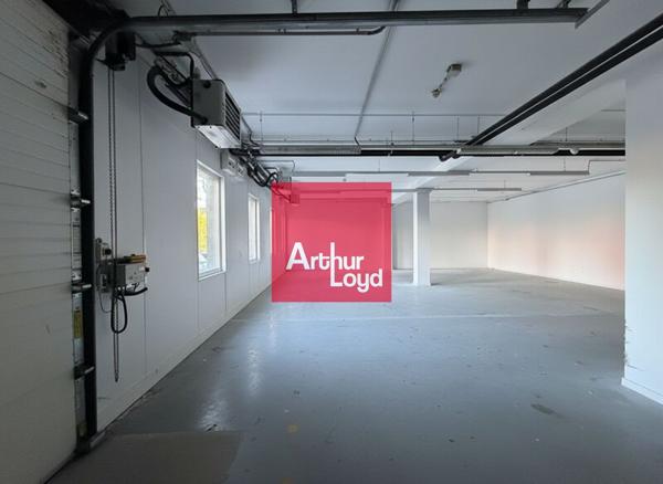 Bureaux à louer à Grenoble BOUCHAYER VIALLET dans immeuble qualitatif proche transports