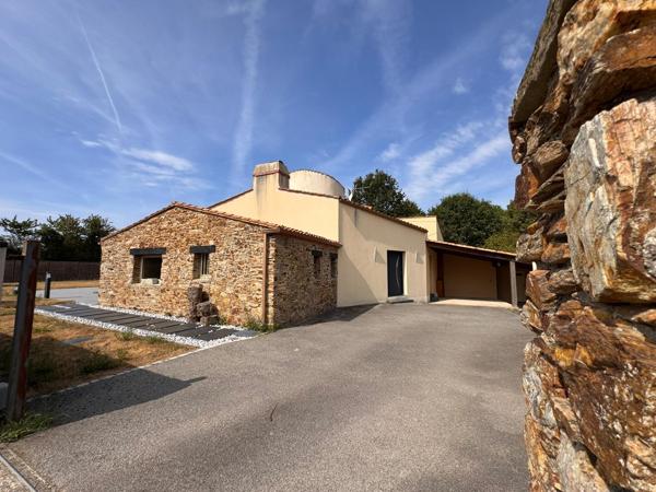 Ensemble immobilier maison principale de 200.m 2 hab  + 2 maisons annexes indépendantes