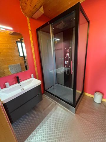 Maison ossature bois pleine nature