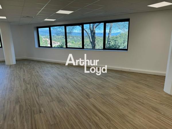 Ecoryzon - Bureaux rénovés 651.66 m² divisibles à vendre - Sophia Antipolis