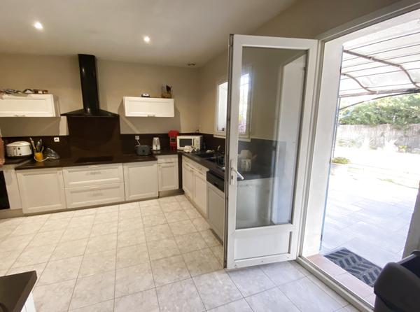 Rocbaron (83136) Belle maison de plain-pied de 141 m²