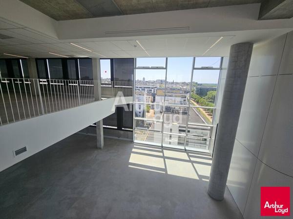 Angers Saint Serge, unique : plateau de bureaux en duplex de 1 003,41 m²