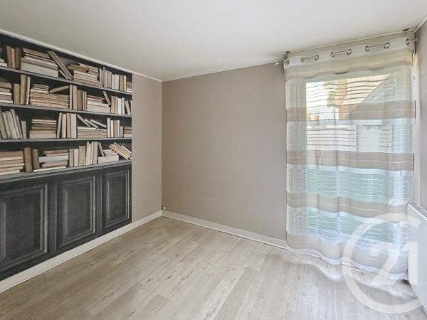 Appartement F4 à vendre  4 pièces - 110 m2 EPERNAY - 51