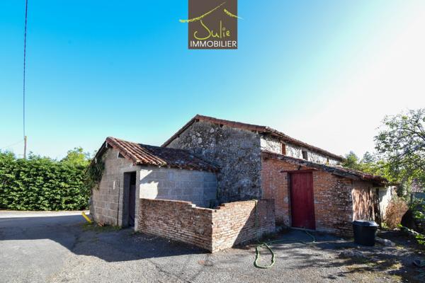 Secteur LA FORET SUR SEVRE - Maison de campagne, 3 chambres, 1,3 h de terrain avec dépendance