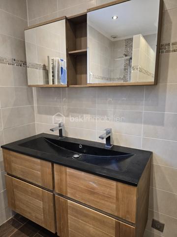 Maison traditionnelle de 183 m²