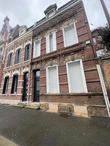Location Maison 7 pièces 160 m2 à Saint-Quentin