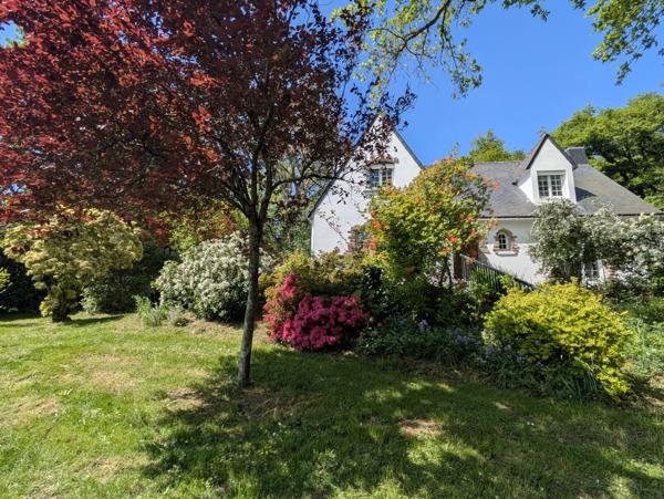 Maison 4 chambres et 2 bureaux