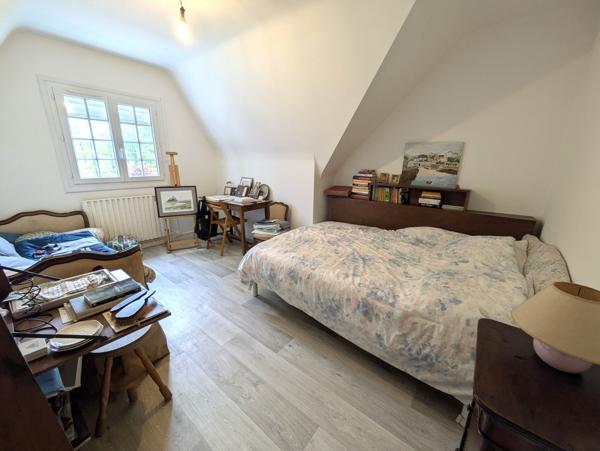 Maison 4 chambres et 2 bureaux