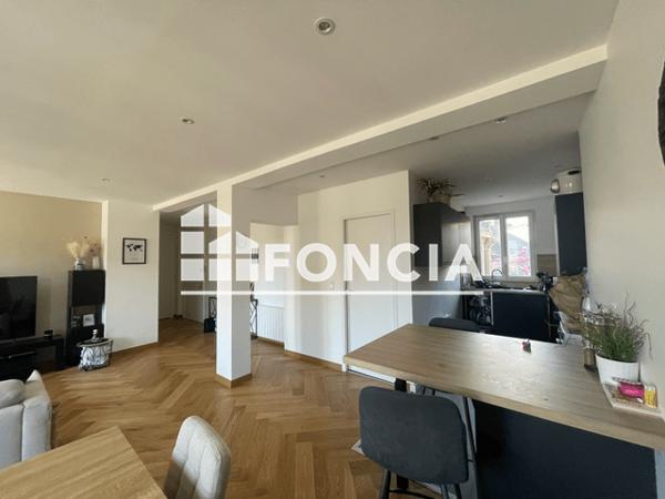 Location Appartement 2 pièces 62.2 m² - 2 RUE DES LOMBARDS Evreux 27000