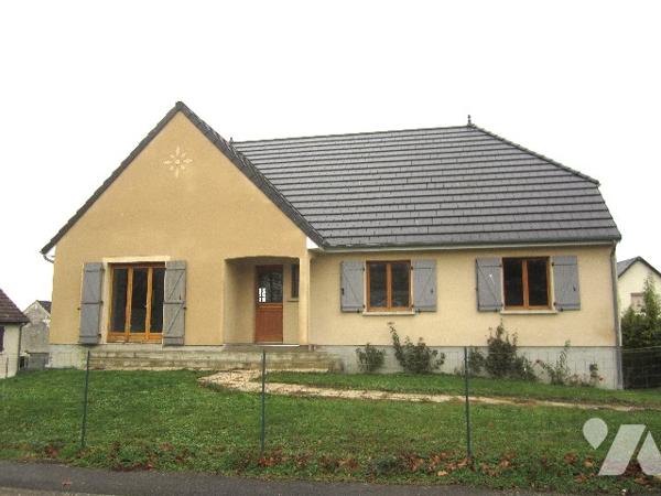 Pavillon de 117 m2 sur sous-sol complet, 3 chambres.