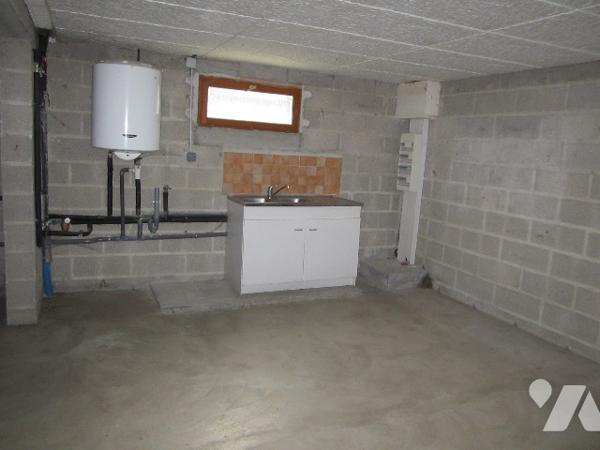 Pavillon de 117 m2 sur sous-sol complet, 3 chambres.