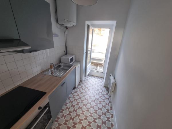 Appart 25m² 1er étage, hyper centre Pontivy