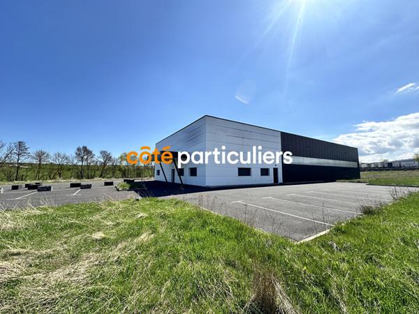 Vente Entrepôt / Local industriel824,56 m² - CHASPUZAC (43320)