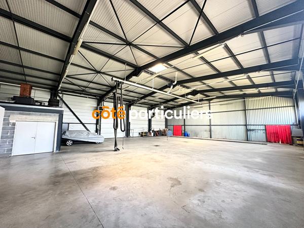 Vente Entrepôt / Local industriel824,56 m² - CHASPUZAC (43320)