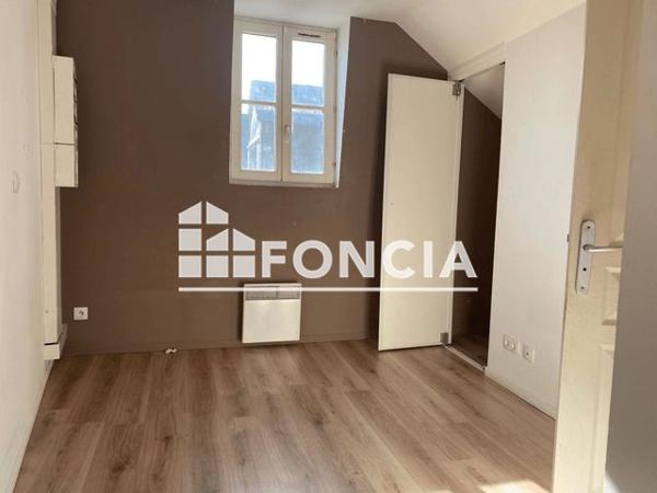 Location Appartement 2 pièces 30 m² - 30 RUE ASKIEVRE Valenciennes 59300