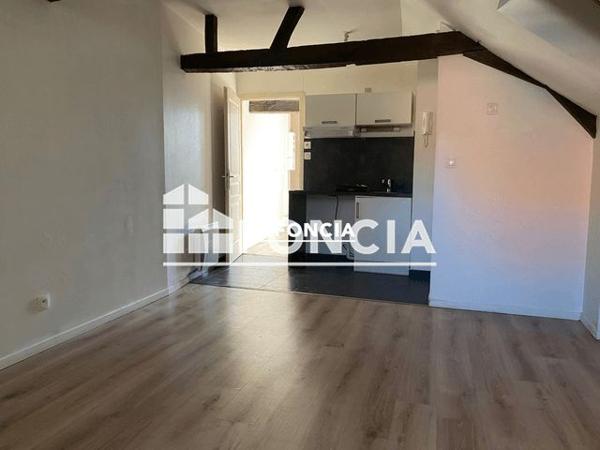 Location Appartement 2 pièces 30 m² - 30 RUE ASKIEVRE Valenciennes 59300