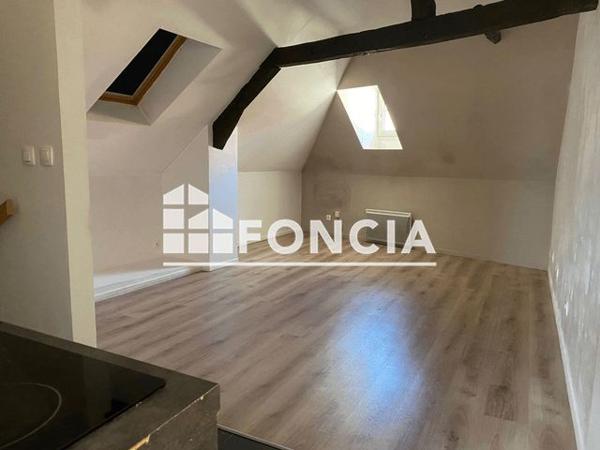 Location Appartement 2 pièces 30 m² - 30 RUE ASKIEVRE Valenciennes 59300