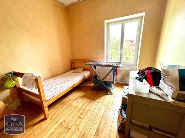 Appartement à louer 3 pièces 77m²