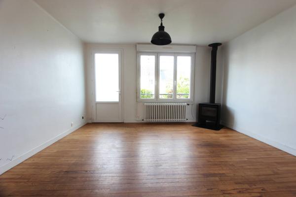 UNE COQUETTE MAISON DE QUARTIER, SECTEUR CORNIGUEL. -