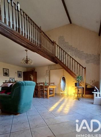 Maison à vendre 6 pièces 164 m² Saint-Doulchard