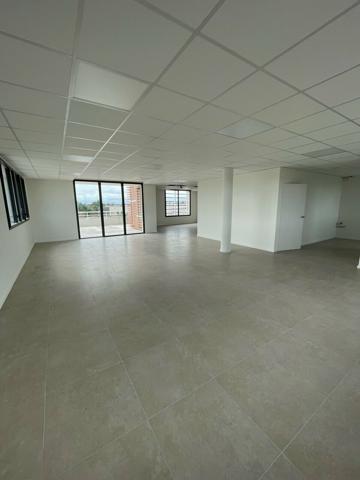 Bureaux à vendre à Avignon Agroparc, dernier étage avec terrasse