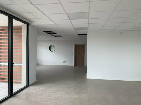 Bureaux à vendre à Avignon Agroparc, dernier étage avec terrasse