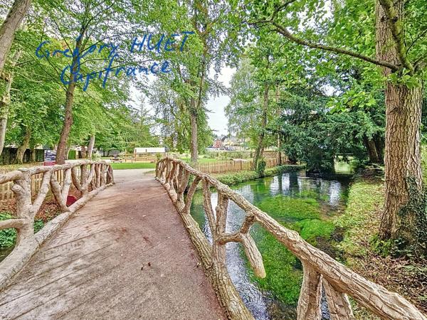 Studio à BERNAY (27)