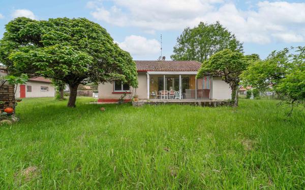 Maison à vendre    3 pièces •  Lit-et-Mixe