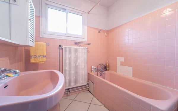 Maison à vendre    3 pièces •  Lit-et-Mixe