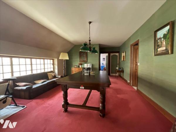 Maison 330 m² - TAVERS