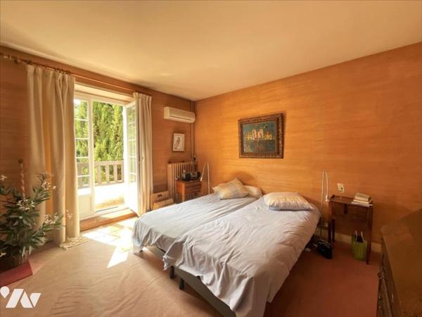 Maison 330 m² - TAVERS