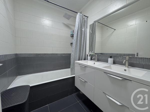 Appartement F2 à vendre  2 pièces - 54,87 m2 VIRY CHATILLON - 91