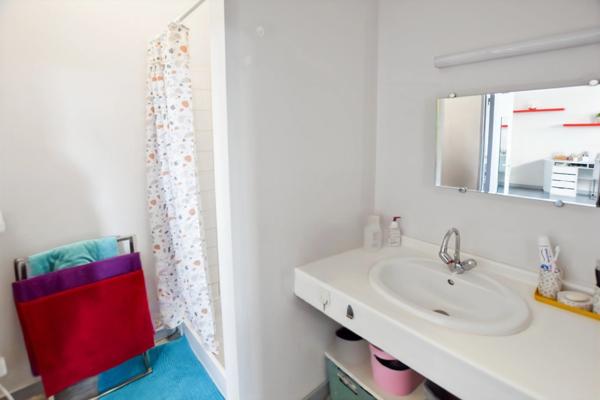 Maison d'habitation +deux appartements locatifs avec terrain de 2455 m2