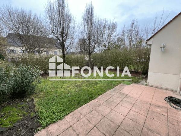 Location Maison 4 pièces 74.78 m² - 19 RUE DU PETIT PARC Lesigny 77150