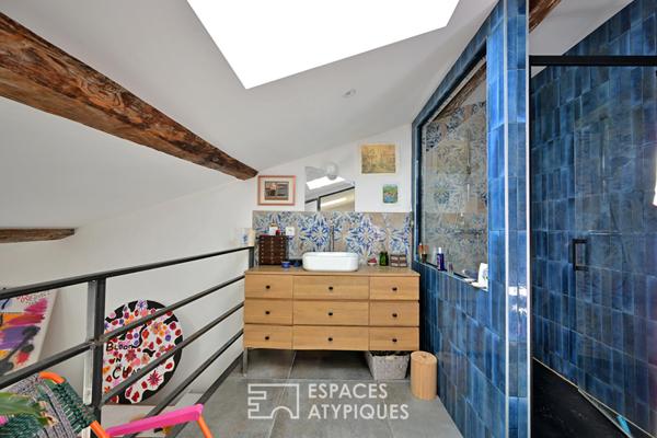Esprit atelier d’artiste et dernier étage : loft en duplex en coeur de ville