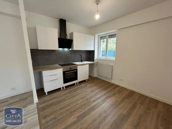 Appartement à louer 2 pièces 42.04m²