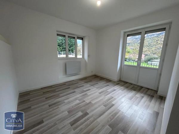 Appartement à louer 2 pièces 42.04m²