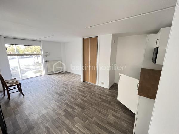 Local d'activités de 52,38 m²