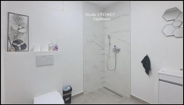 Local/bureau à vendre NANGY (74)