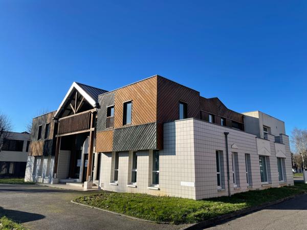 Bureaux à vendre à MONT SAINT AIGNAN 76130