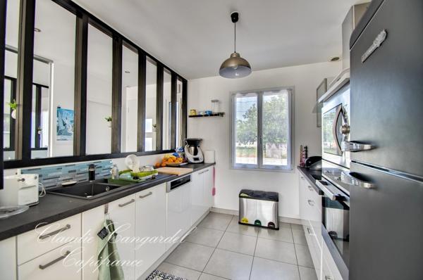 Maison à vendre 5 pièces VILLEDOUX (17)
