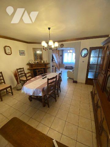 CALAIS VICTOR HUGO MAISON DE VILLE 2 CHAMBRES GARAGE JARDIN