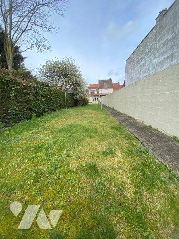 CALAIS VICTOR HUGO MAISON DE VILLE 2 CHAMBRES GARAGE JARDIN