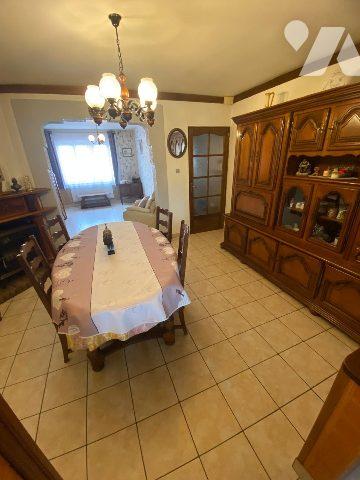 CALAIS VICTOR HUGO MAISON DE VILLE 2 CHAMBRES GARAGE JARDIN