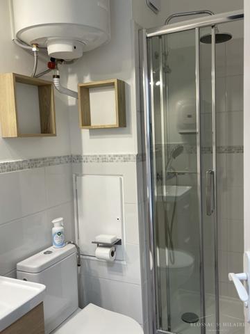 STUDIO MEUBLE + PARKING POITIERS - 1 pièce(s) - 24.95 m2