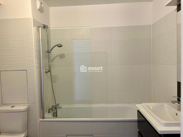Location Appartement 5 pièces 123.14 m² - Versailles 78000