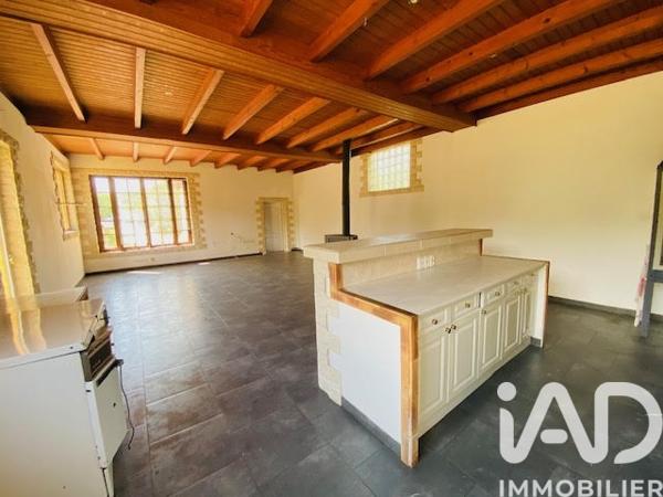Maison à vendre 3 pièces 112 m² Saint-Yzan-de-Soudiac