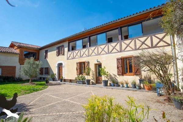 Maison à vendre |  Saint-Plancard |  10 pièces | 259 m²